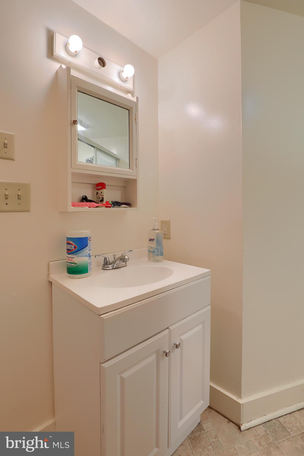 15 North Cedar Street Lititz, PA 17543 - Photo 18 of 28