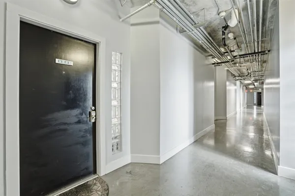 $409,999 | 2000 Bagby Street, Unit 9422, Houston, TX 77002