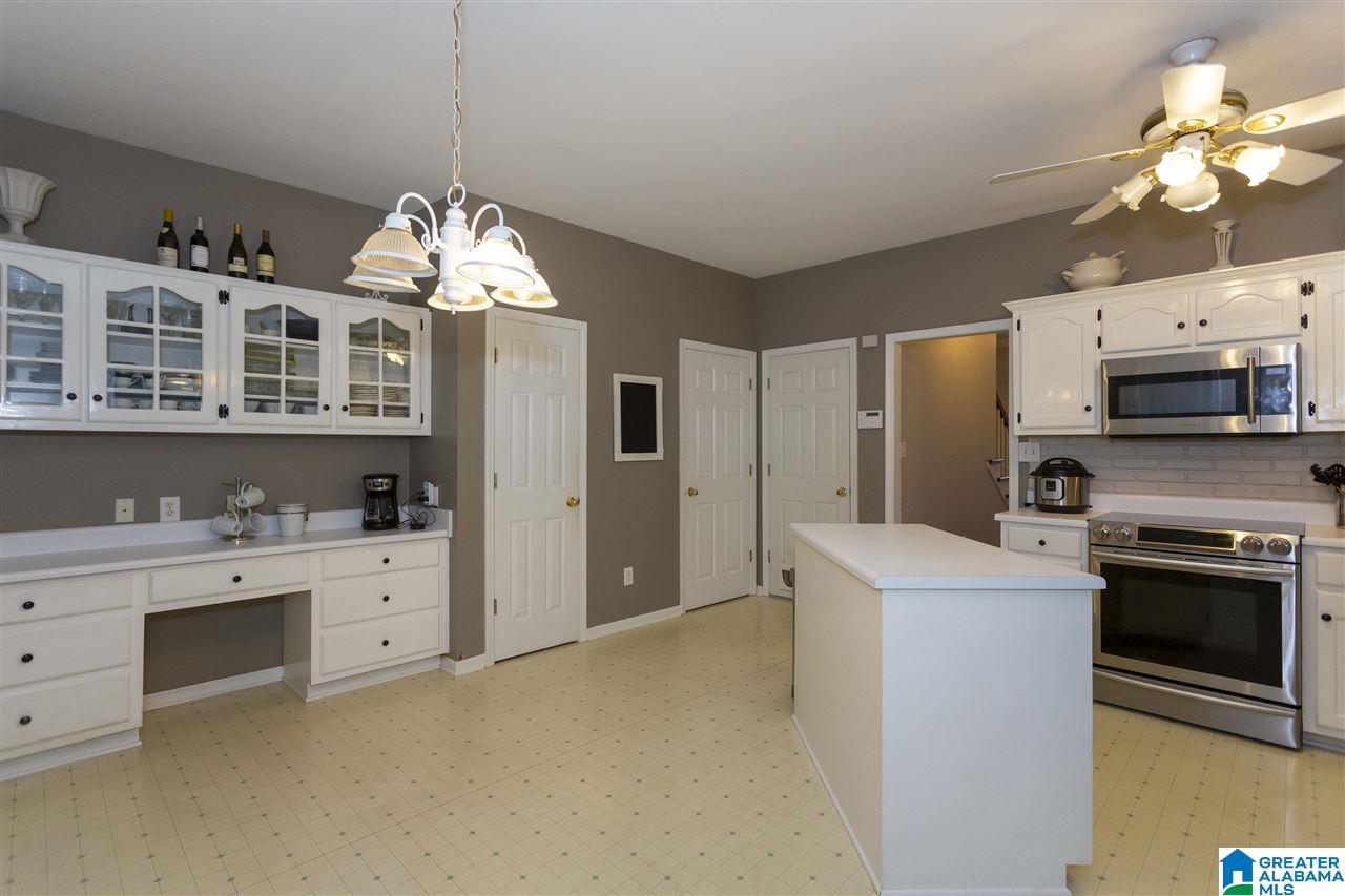 124 Kentwood Lane Alabaster, AL 35007 - Photo 21 of 49