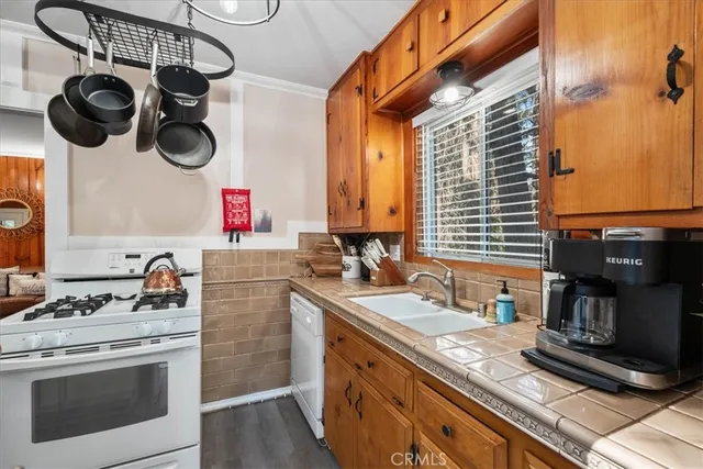 $359,000 | 25576 Hi Lane, Twin Peaks, CA 92391