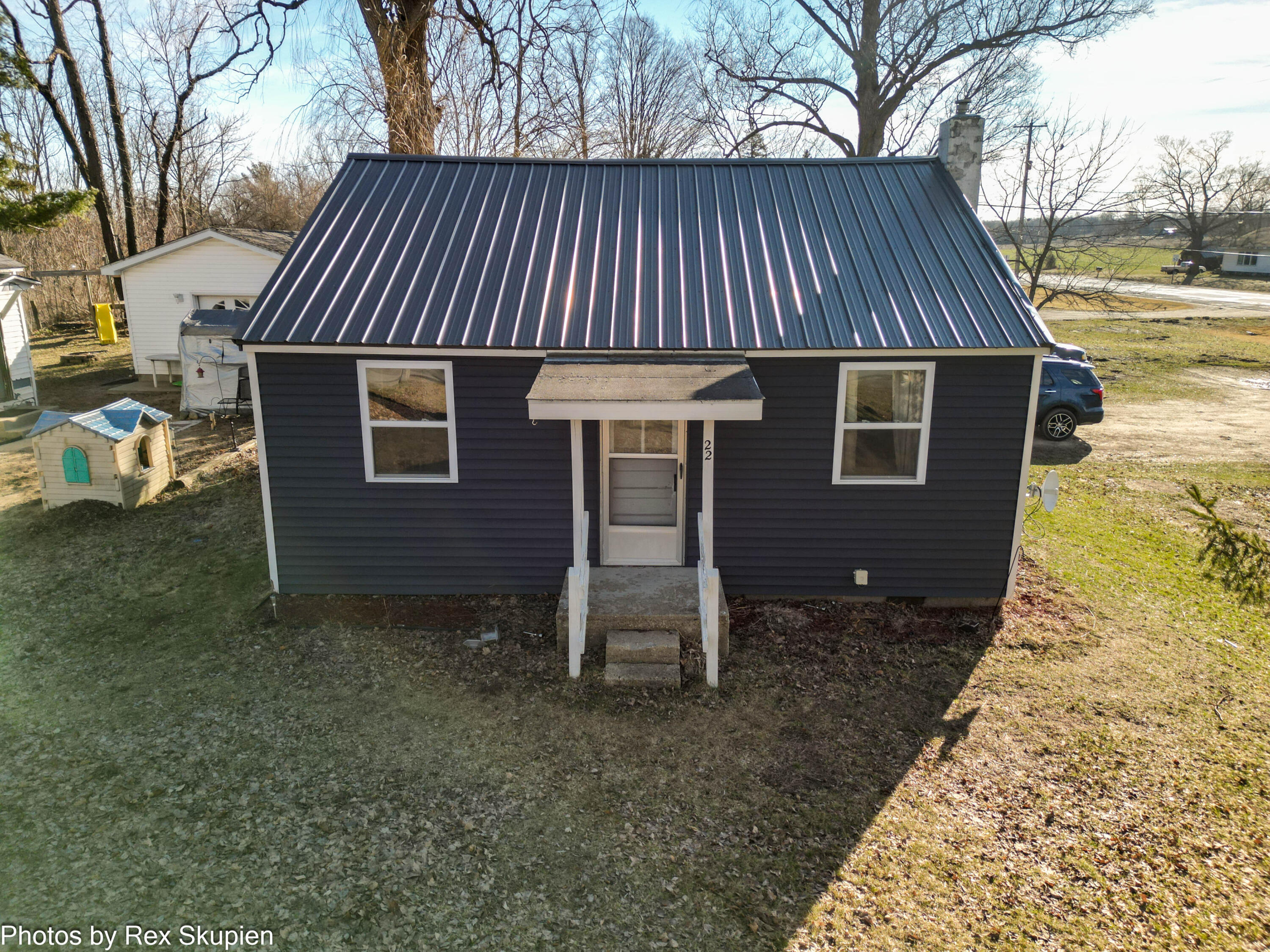 22 Greenback Street Hesperia, MI 49421 - Photo 3 of 19 DJI_0976 (2)