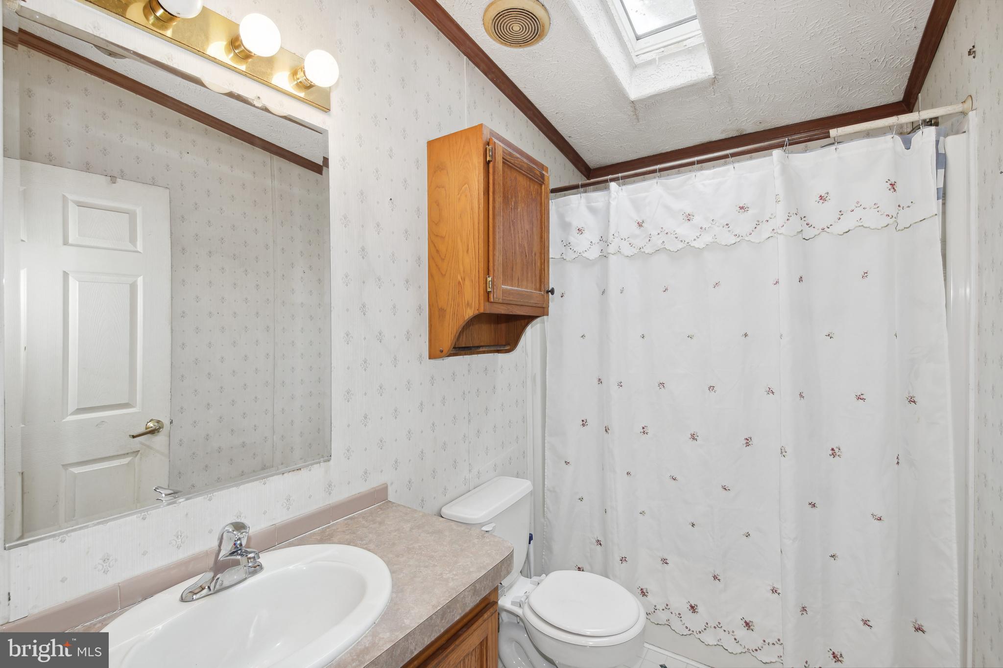 19126 Handy Road Bridgeville, DE 19933 - Photo 26 of 28 Hall Bath