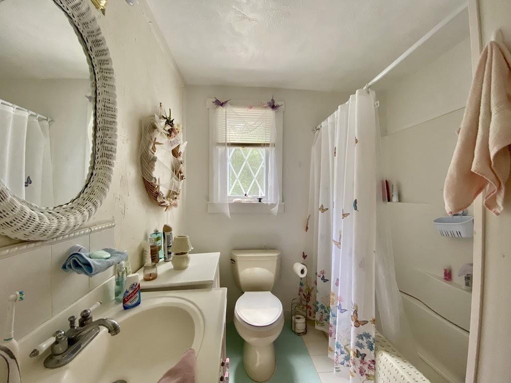 28 Cooke Road Plymouth, MA 02360 - Photo 12 of 24 Gallery Image 12