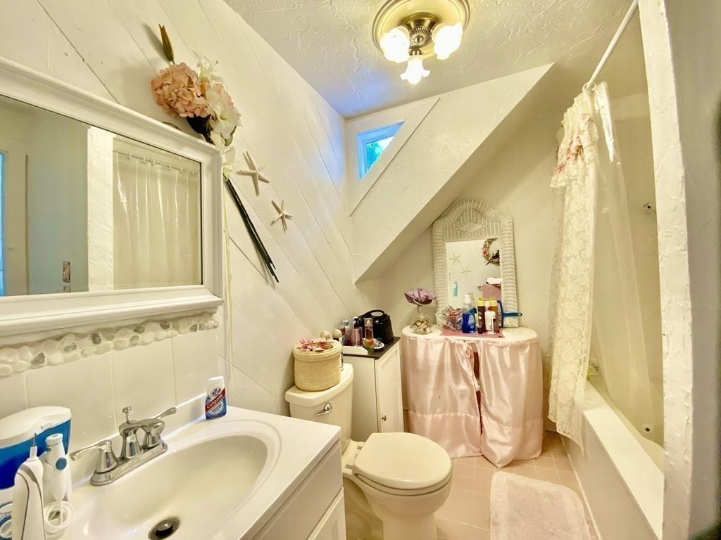28 Cooke Road Plymouth, MA 02360 - Photo 16 of 24 Gallery Image 16
