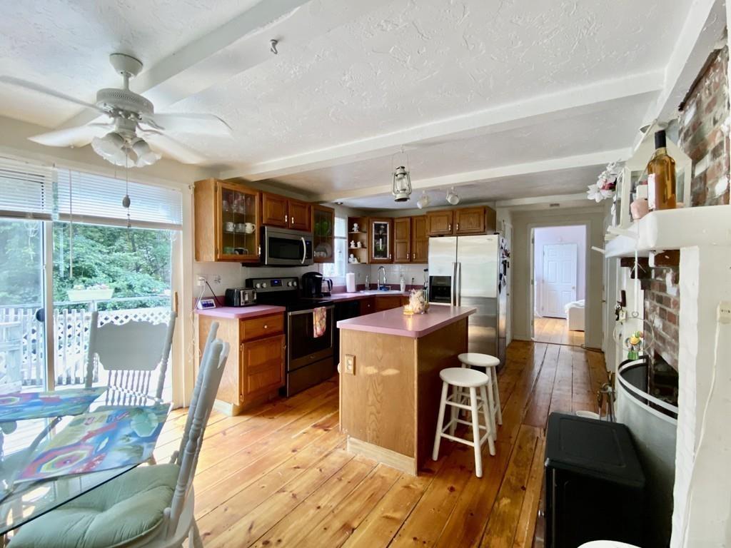 28 Cooke Road Plymouth, MA 02360 - Photo 8 of 24 Gallery Image 8
