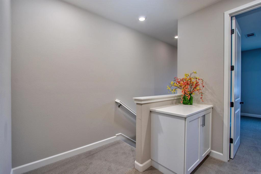 1089 Delpy View Point Vista, CA 92084 - Photo 12 of 25