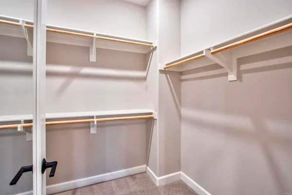 $3,900 | 1089 Delpy View Point, Vista, CA 92084