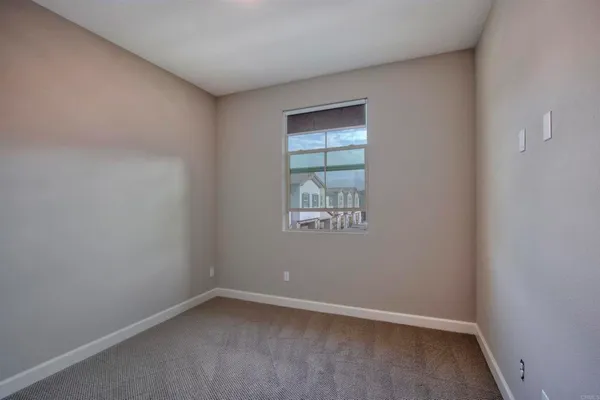 $3,900 | 1089 Delpy View Point, Vista, CA 92084