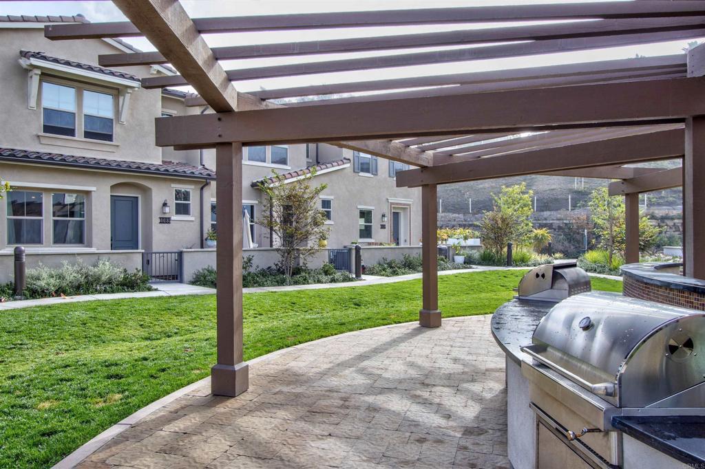 1089 Delpy View Point Vista, CA 92084 - Photo 21 of 25