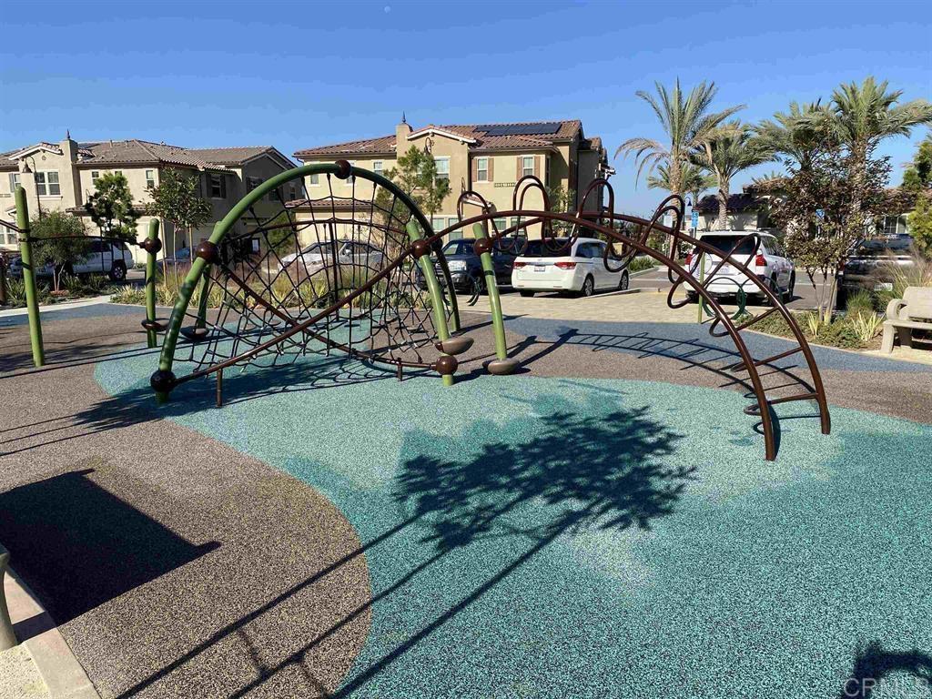 1089 Delpy View Point Vista, CA 92084 - Photo 24 of 25