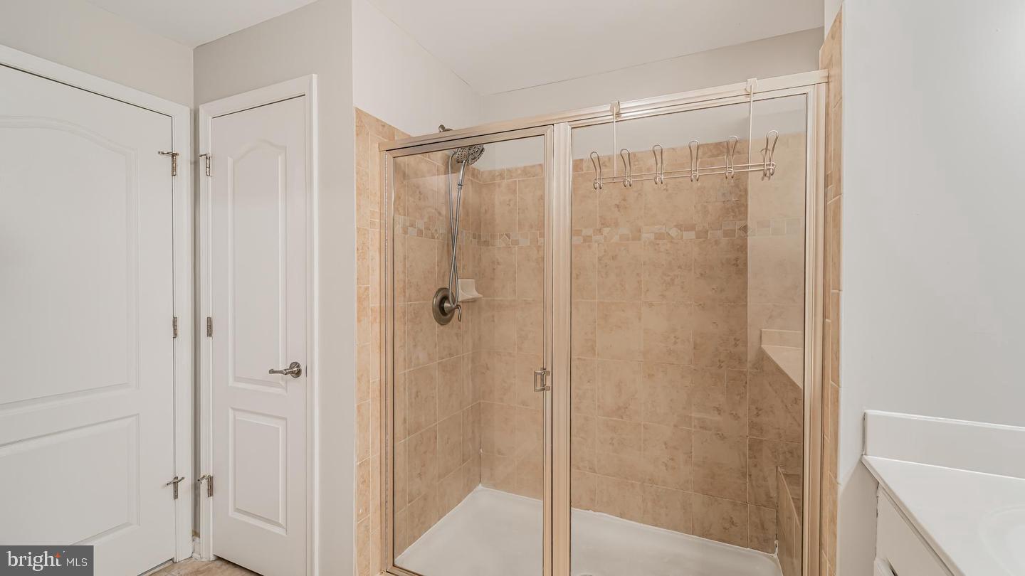 4888 Dane Ridge Circle Woodbridge, VA 22193 - Photo 17 of 32
