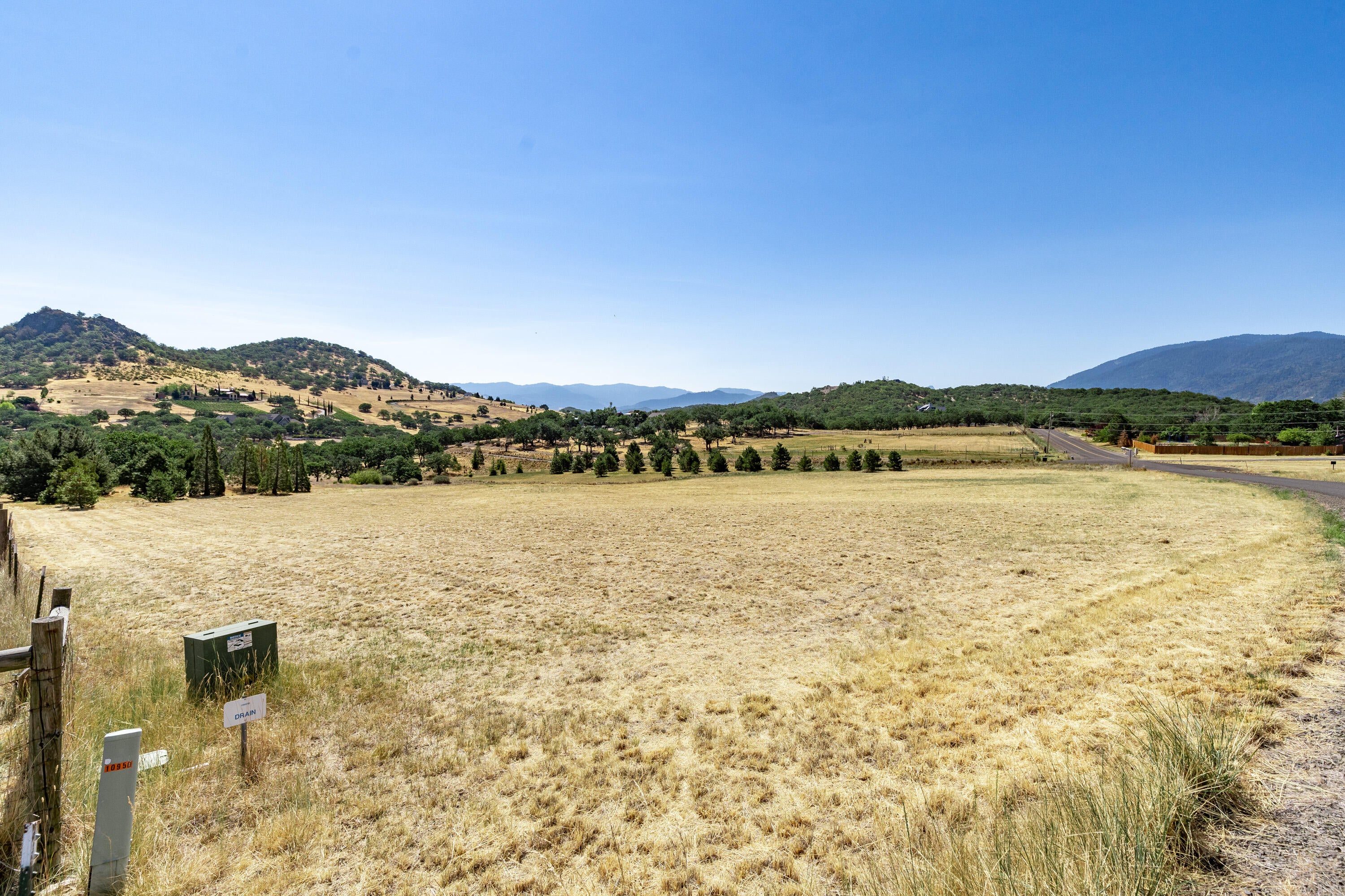 10950 Corp Ranch Road Ashland, OR 97520 - Photo 58 of 64 CRR(23)