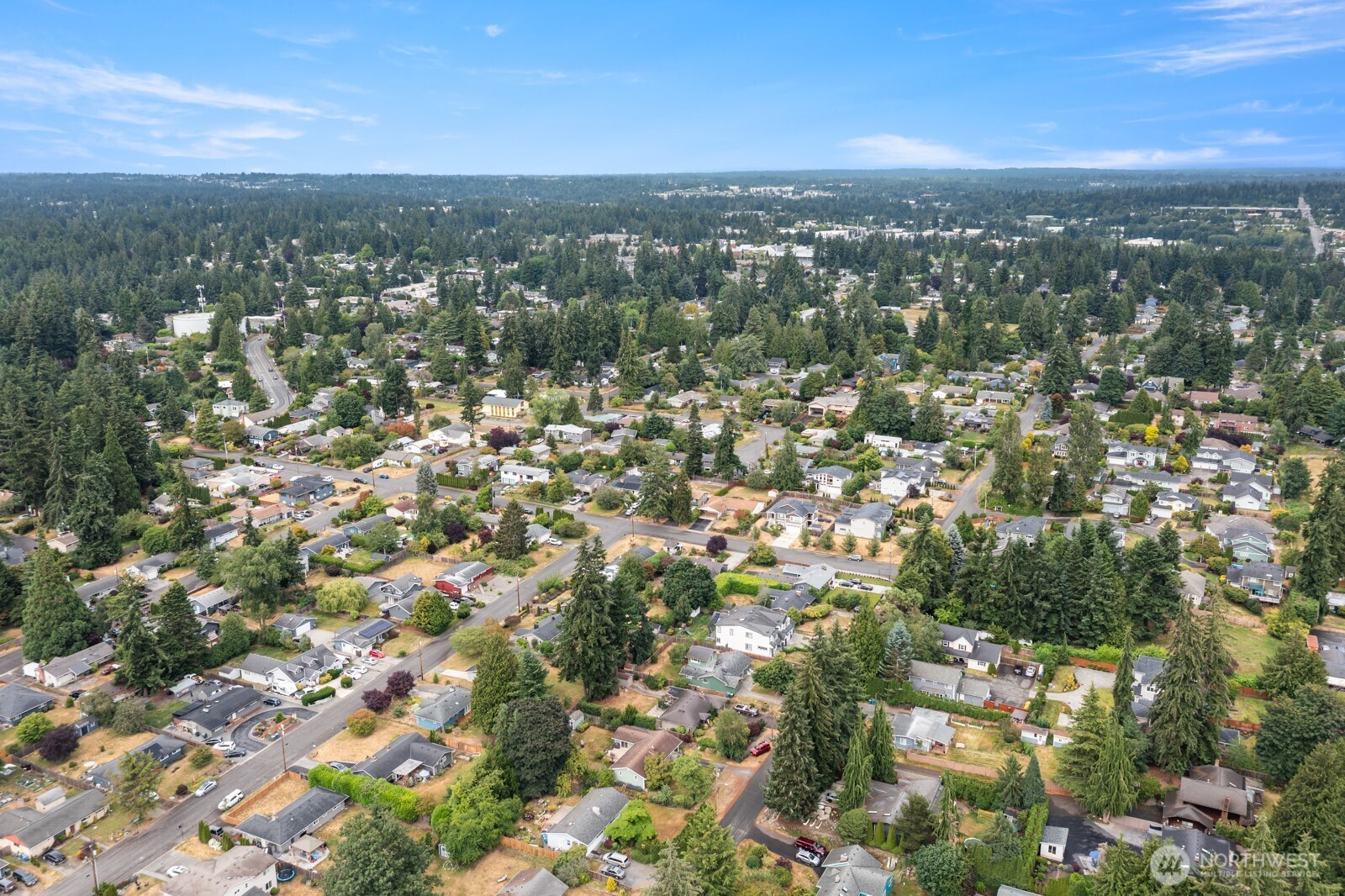 8915 218th Street Southwest Edmonds, WA 98026 - Photo 32 of 39