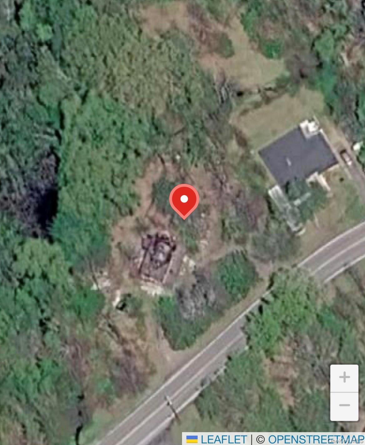 536 North Riverside Road Highland, NY 12528 - Photo 2 of 5