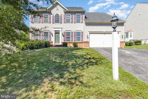 $3,900 | 2114 Jellico Court, Woodbridge, VA 22191