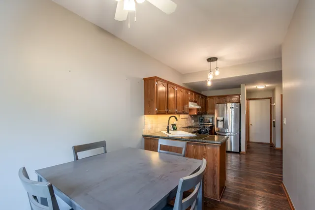 $339,500 | 6903 Lexington Court, Unit 6903, Tinley Park, IL 60477