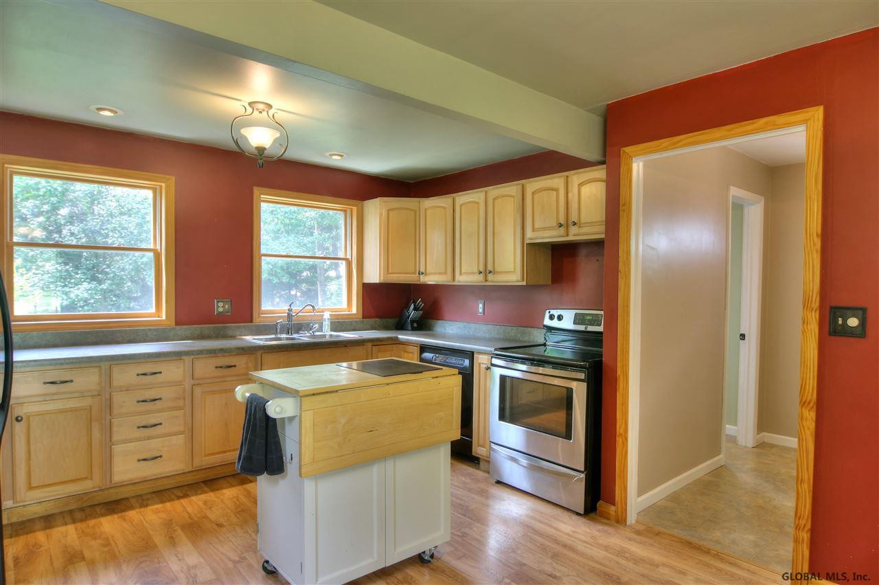 319 Kingsley Road Ballston, NY 12027 - Photo 8 of 22 Photo 8