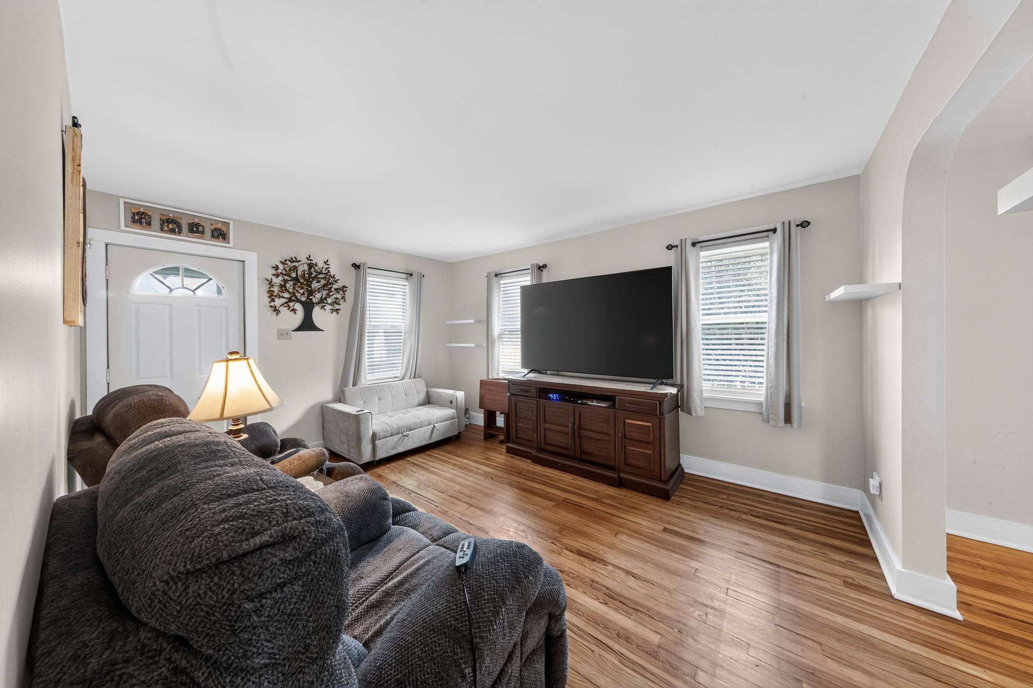 319 North Hook Road Pennsville, NJ 08070 - Photo 4 of 33 Gallery Image 4