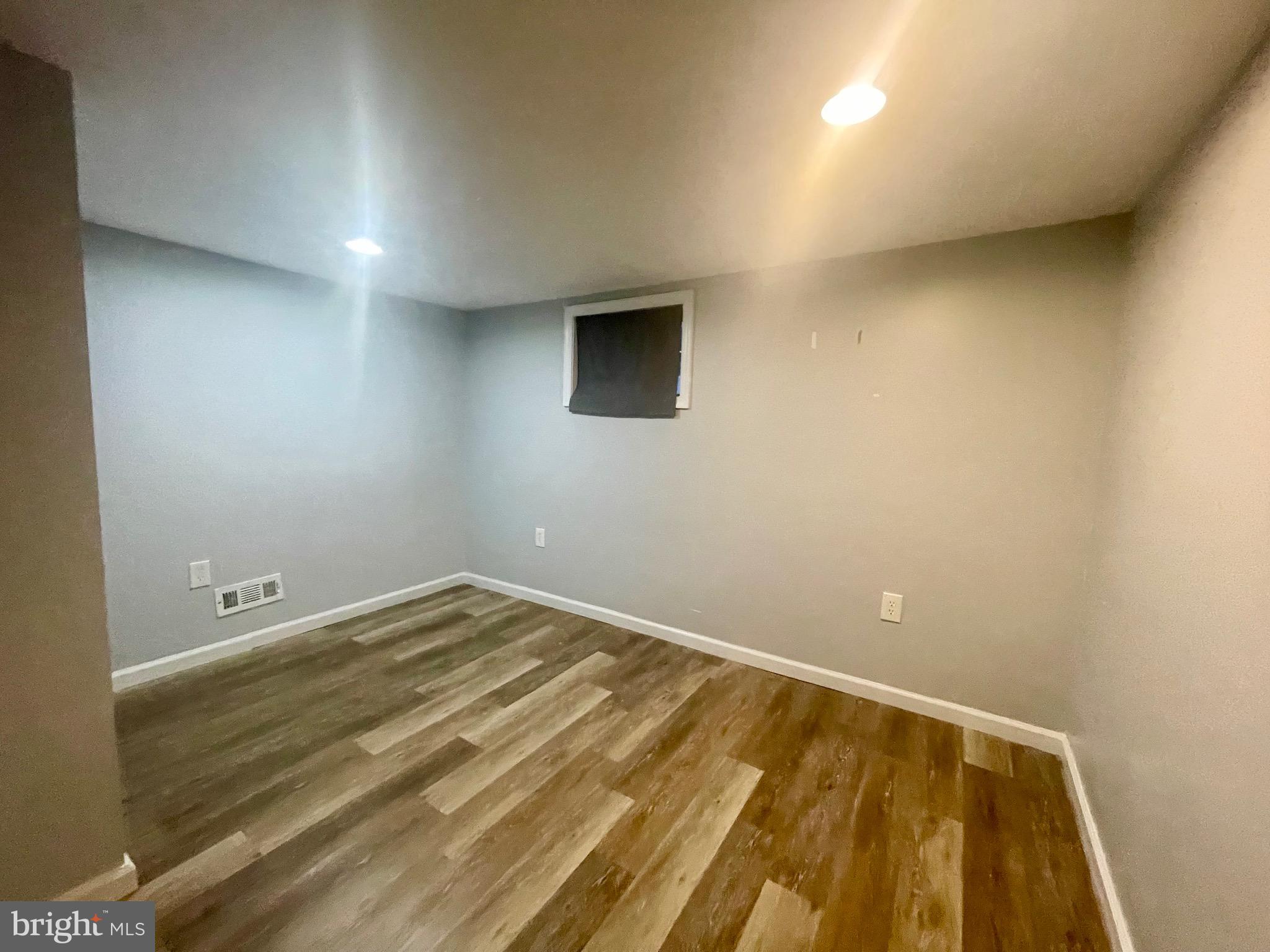 1517 Rollins Avenue Capitol Heights, MD 20743 - Photo 19 of 27