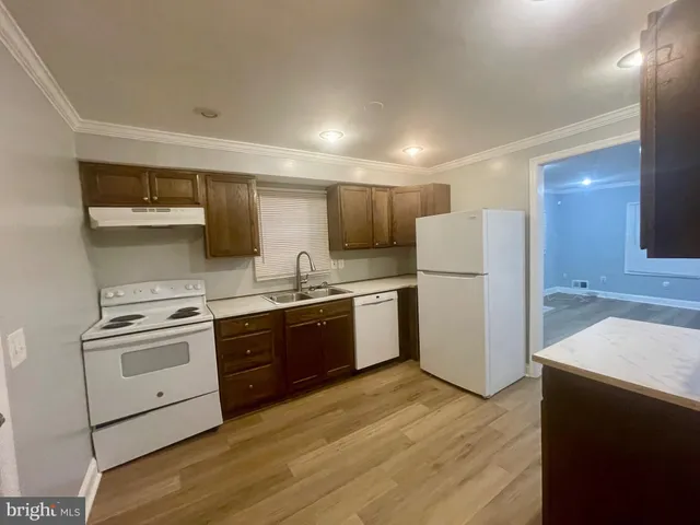 $2,350 | 1517 Rollins Avenue, Capitol Heights, MD 20743