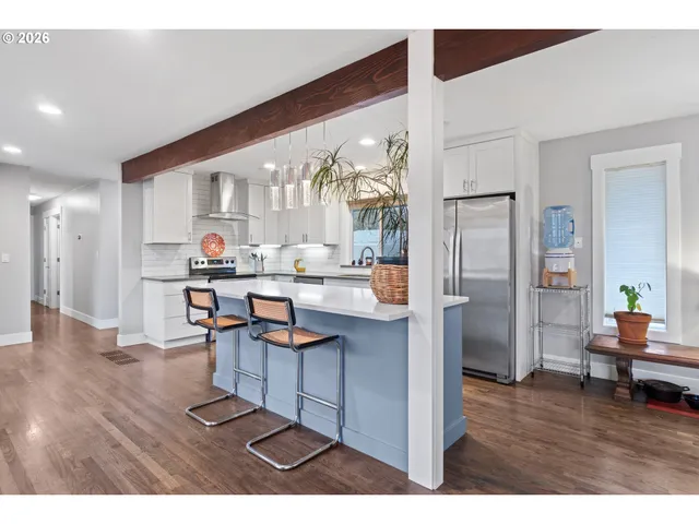 $639,000 | 10644 Northeast Russell Court, Portland, OR 97220