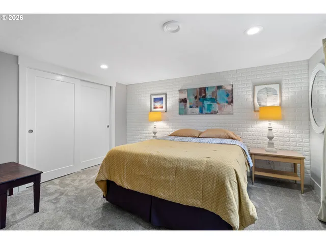 $639,000 | 10644 Northeast Russell Court, Portland, OR 97220