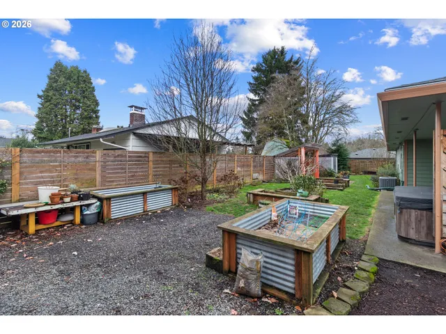 $639,000 | 10644 Northeast Russell Court, Portland, OR 97220