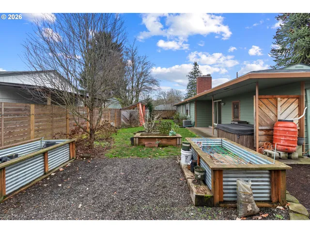 $639,000 | 10644 Northeast Russell Court, Portland, OR 97220