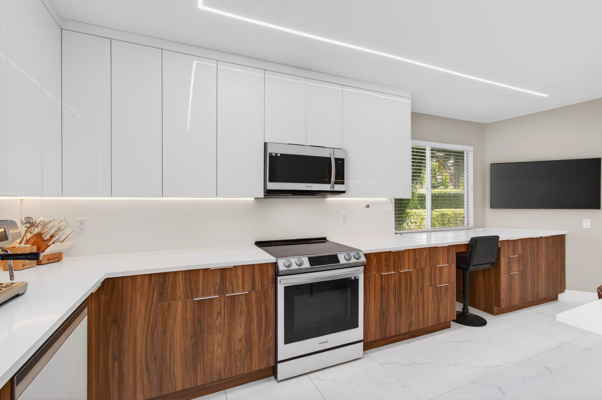 6766 Via Regina Boca Raton, FL 33433 - Photo 17 of 57 kitchen