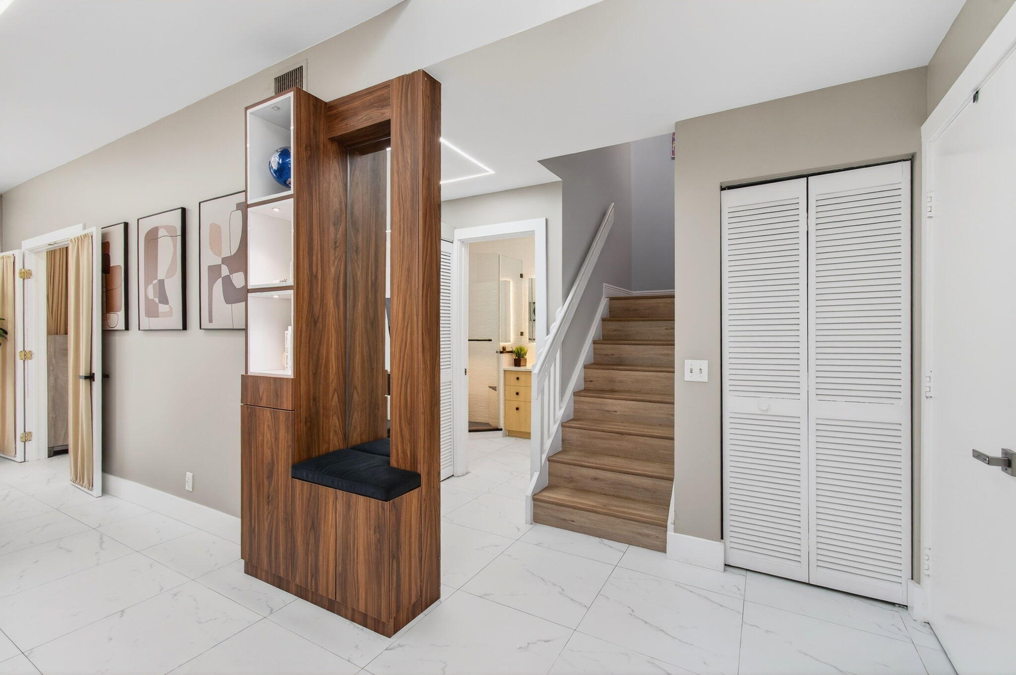 6766 Via Regina Boca Raton, FL 33433 - Photo 8 of 57 living room