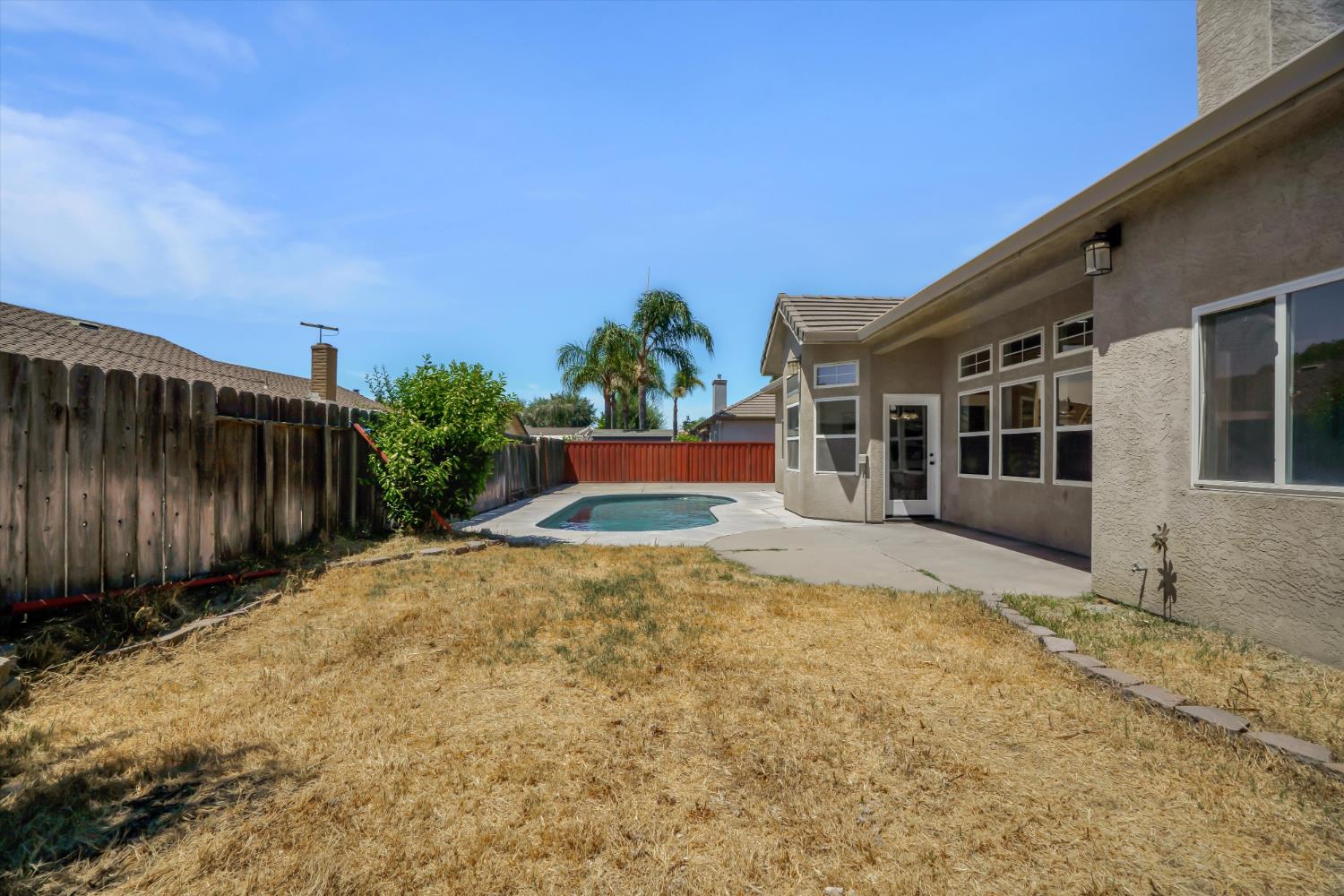 565 Springcreek Place Manteca, CA 95337 - Photo 30 of 35