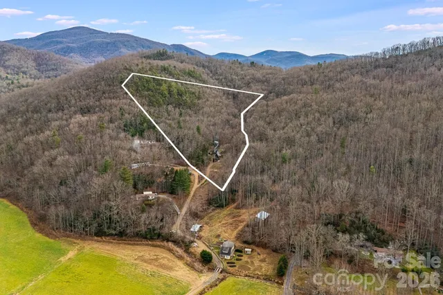 $400,000 | 55 Heavenly Lane, Fairview, NC 28730