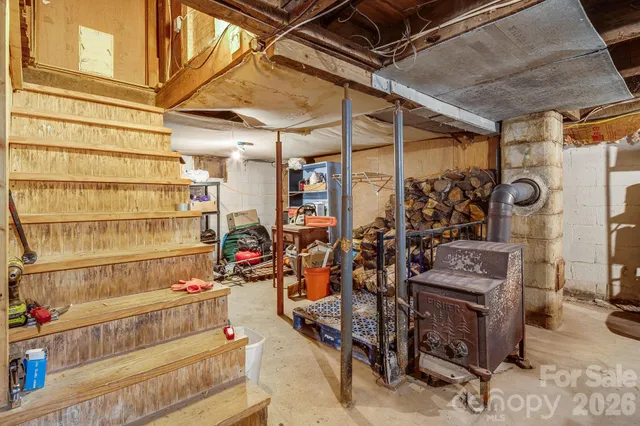 $400,000 | 55 Heavenly Lane, Fairview, NC 28730