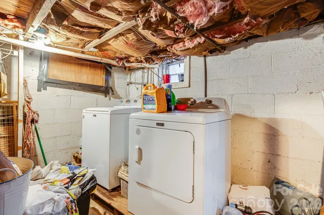 $400,000 | 55 Heavenly Lane, Fairview, NC 28730