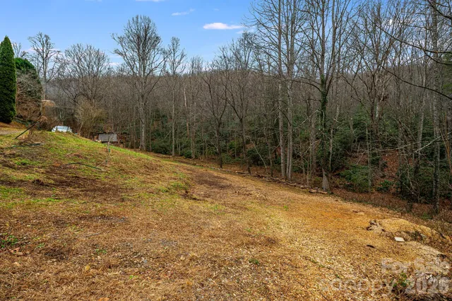 $400,000 | 55 Heavenly Lane, Fairview, NC 28730
