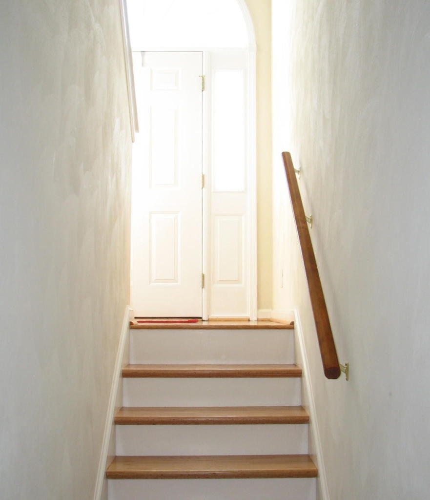 1715 Meadows Road Vinton, VA 24179 - Photo 31 of 37 a view of entryway