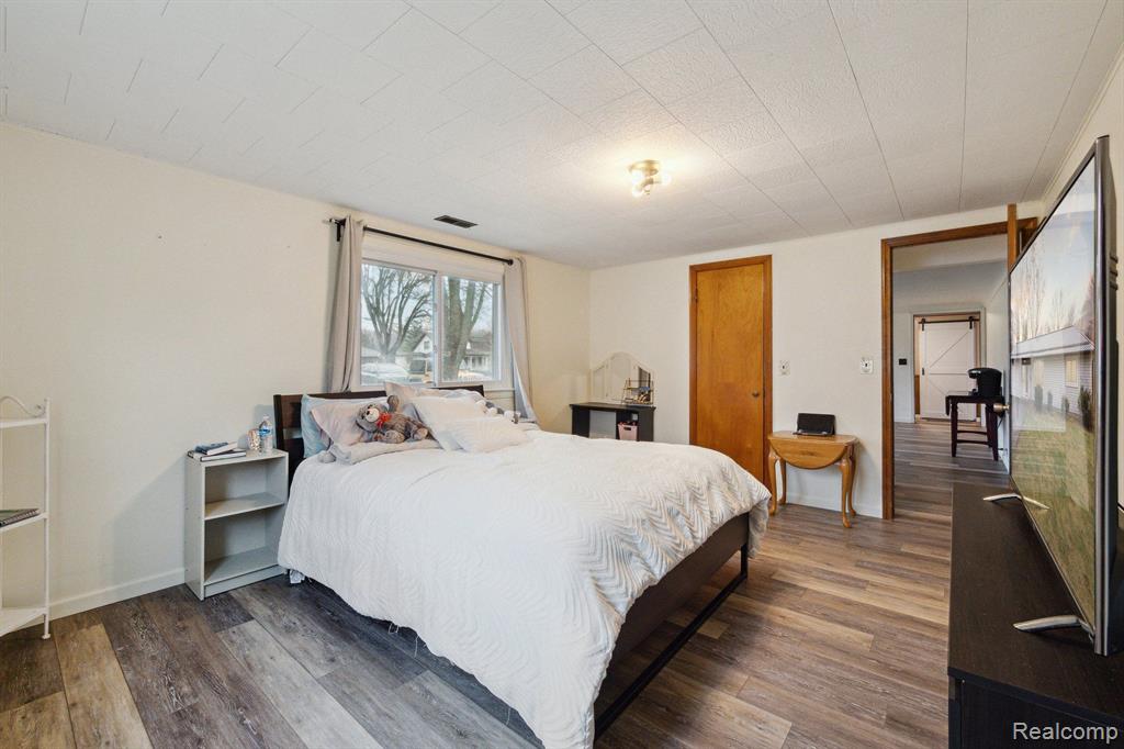 10669 Exeter Road Carleton, MI 48117 - Photo 24 of 32