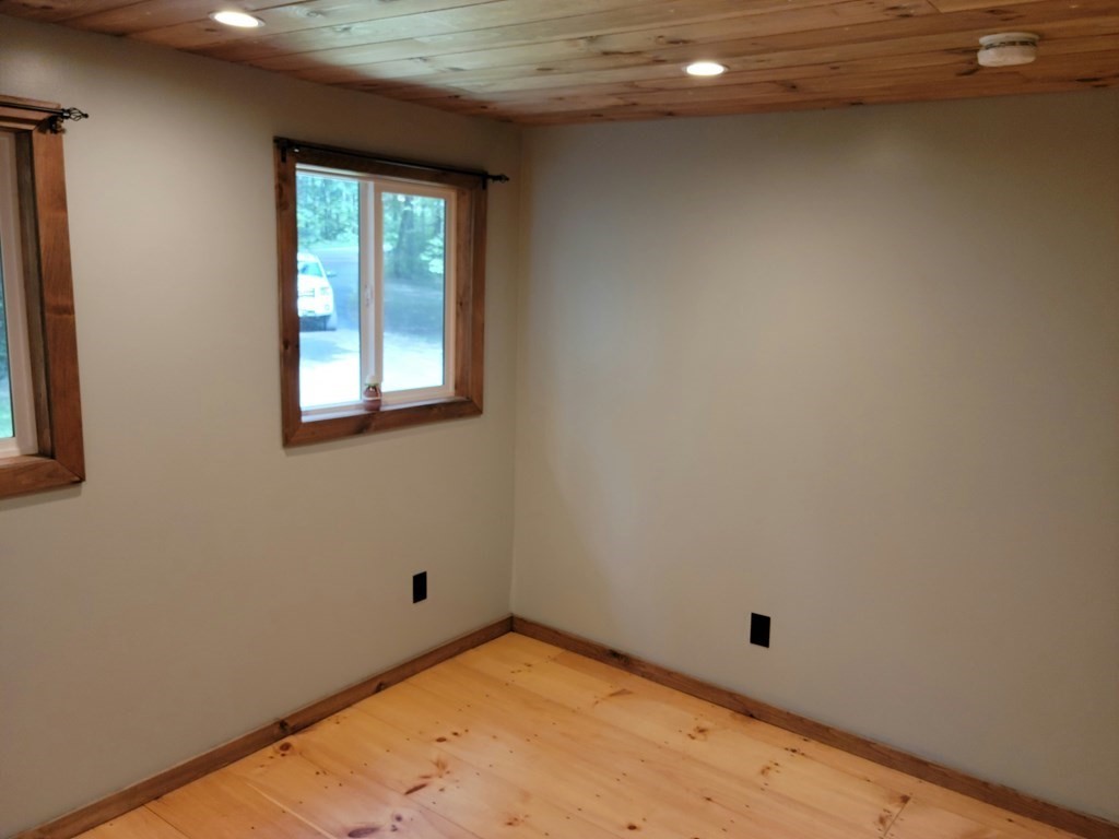 597 Barre Road Oakham, MA 01068 - Photo 22 of 29 Gallery Image 22
