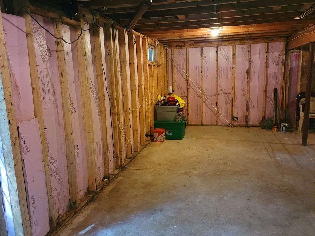 597 Barre Road Oakham, MA 01068 - Photo 24 of 29 Gallery Image 24