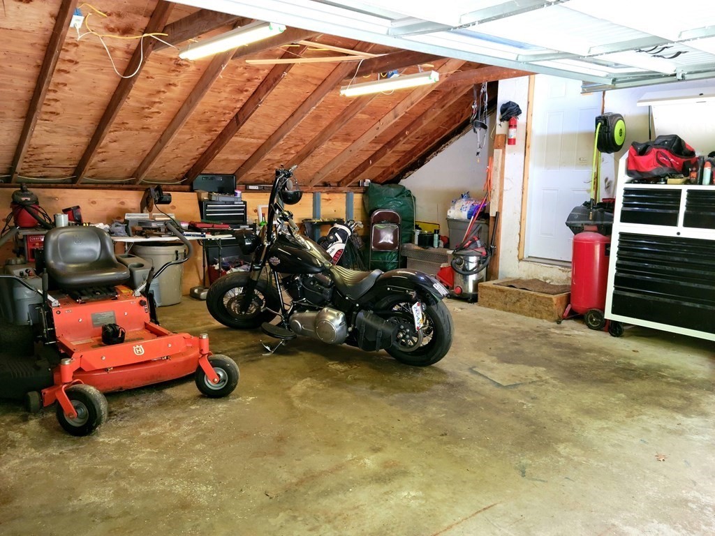 597 Barre Road Oakham, MA 01068 - Photo 26 of 29 Gallery Image 26