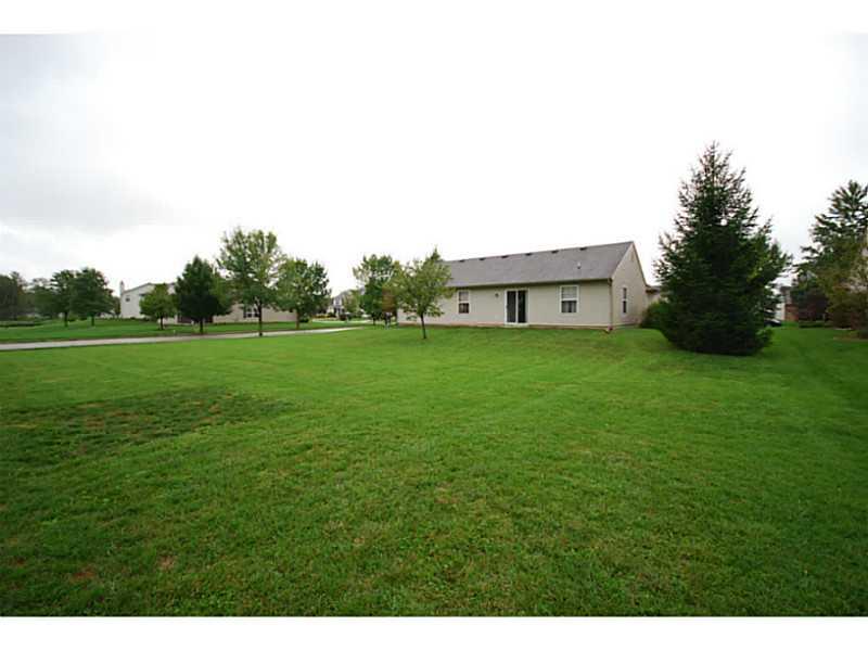 6501 Rushing River Noblesville, IN 46062 - Photo 13 of 14 Gallery Image 13