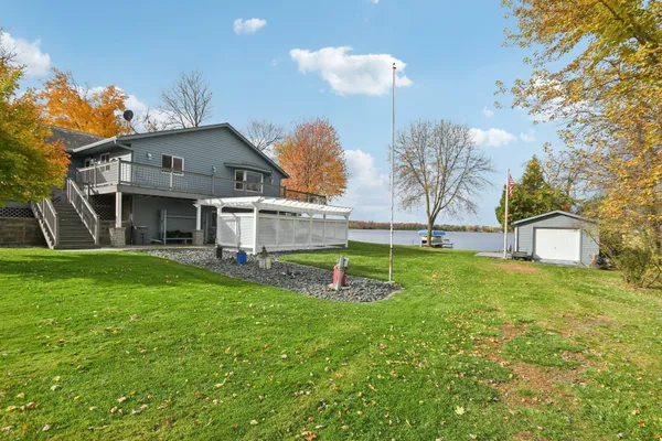 $700,000 | 44080 Maple Lane, Harris, MN 55032