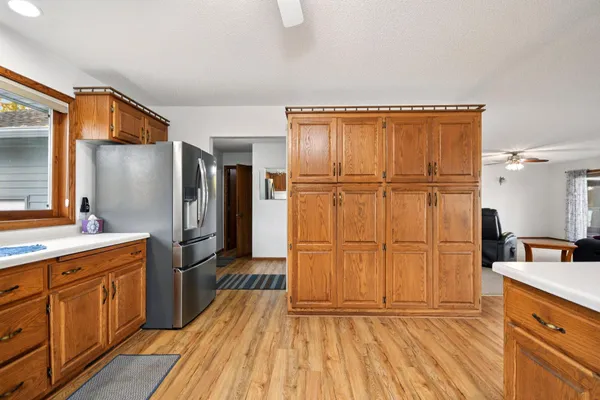 $700,000 | 44080 Maple Lane, Harris, MN 55032