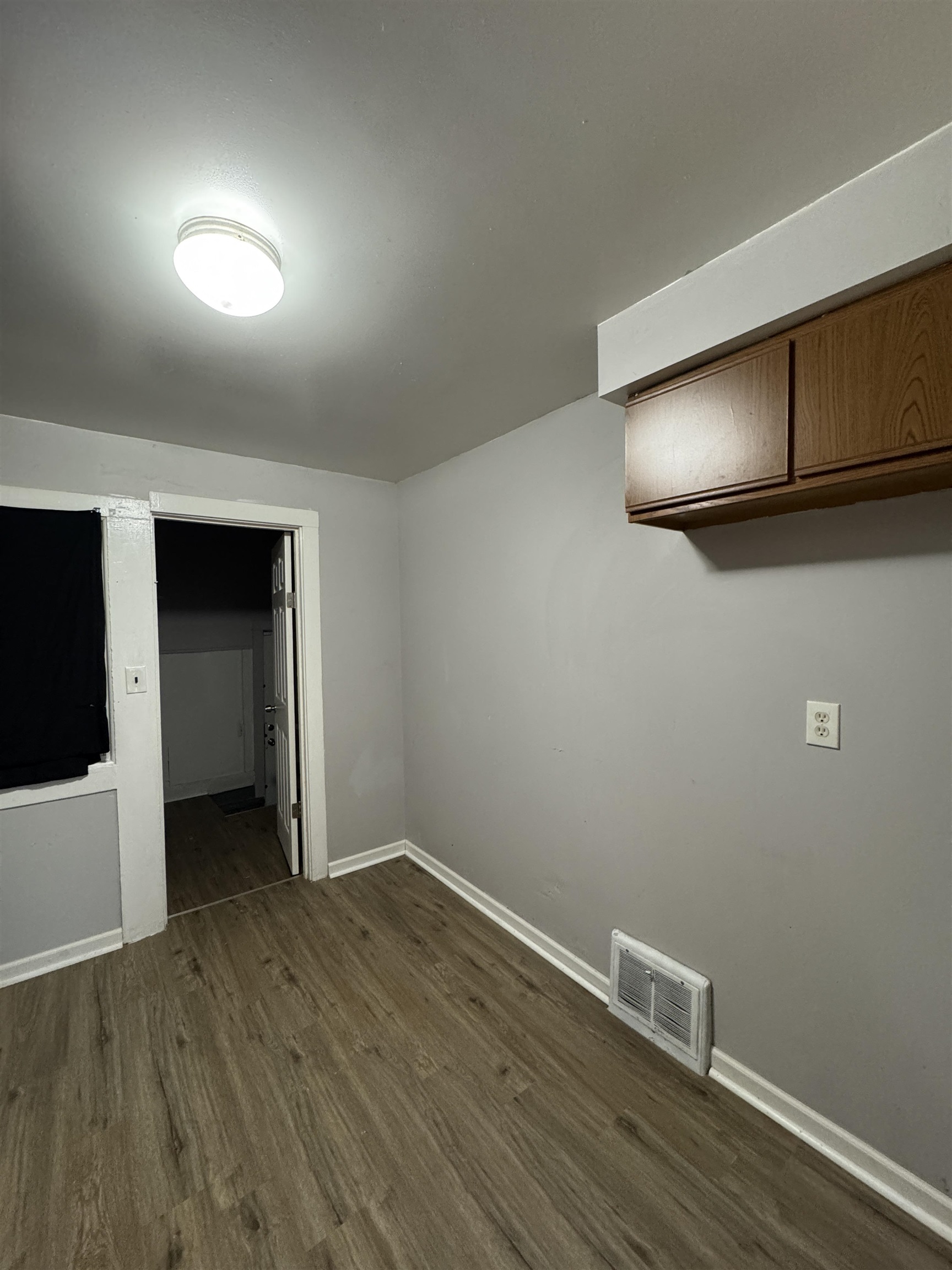 2957 Mackin Road Flint, MI 48504 - Photo 15 of 19