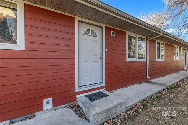 $498,000 | 1015 Ivy Street, Nampa, ID 83686