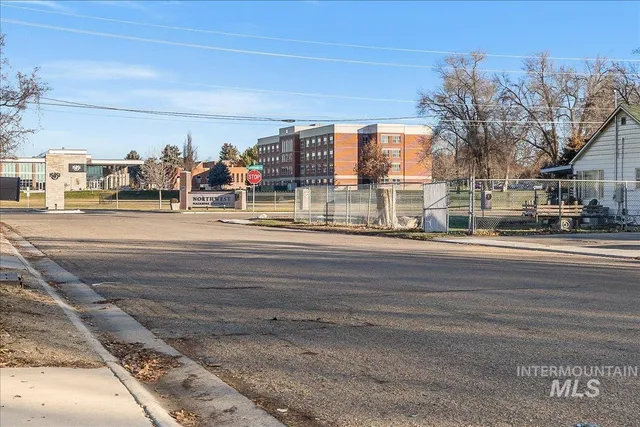 $498,000 | 1015 Ivy Street, Nampa, ID 83686