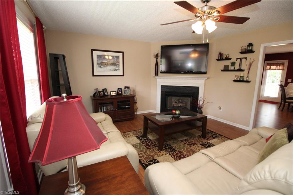 6778 Rangecrest Road Belews Creek, NC 27009 - Photo 3 of 22 Gallery Image 3