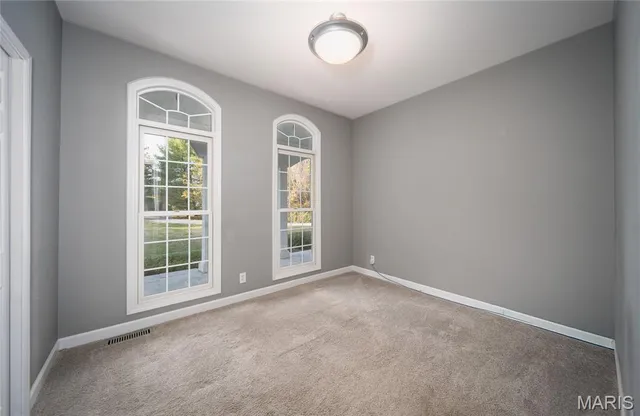 $749,900 | 233 Forest Court, Edwardsville, IL 62025