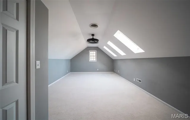 $749,900 | 233 Forest Court, Edwardsville, IL 62025