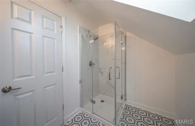 $749,900 | 233 Forest Court, Edwardsville, IL 62025